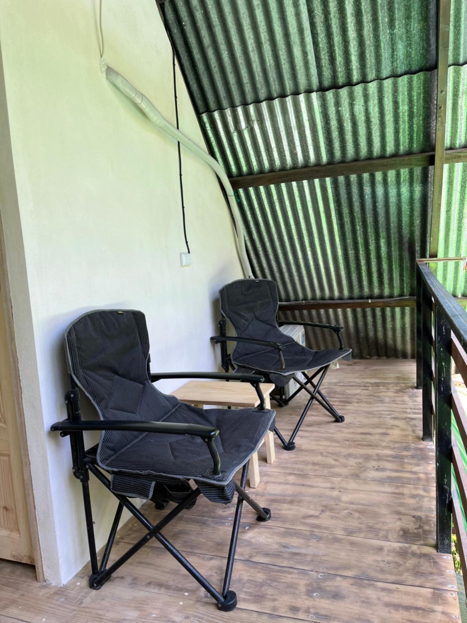 Hostel Tuanis Surf Camp Playa Santa Teresa  Kültér fotó